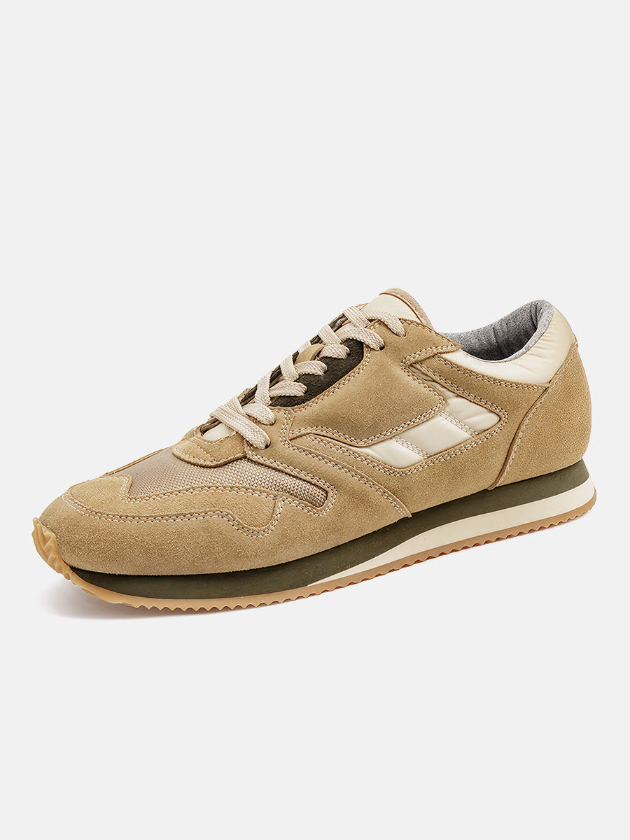 Clarke British Military Trainer