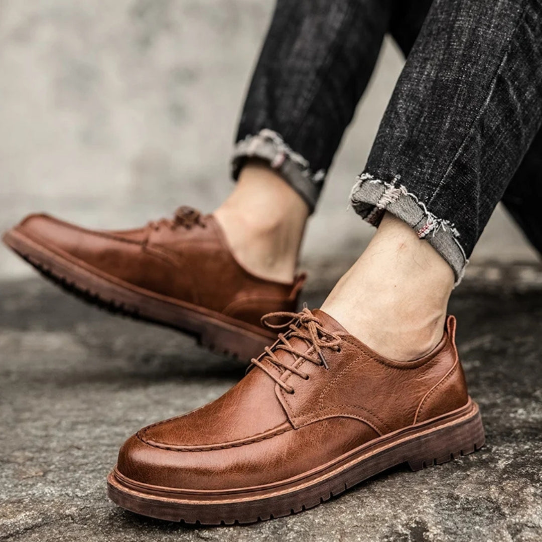 Winslow Leather Moc Shoe