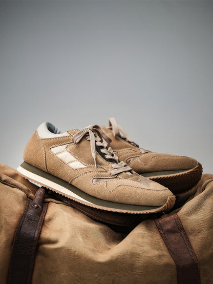 Clarke British Military Trainer
