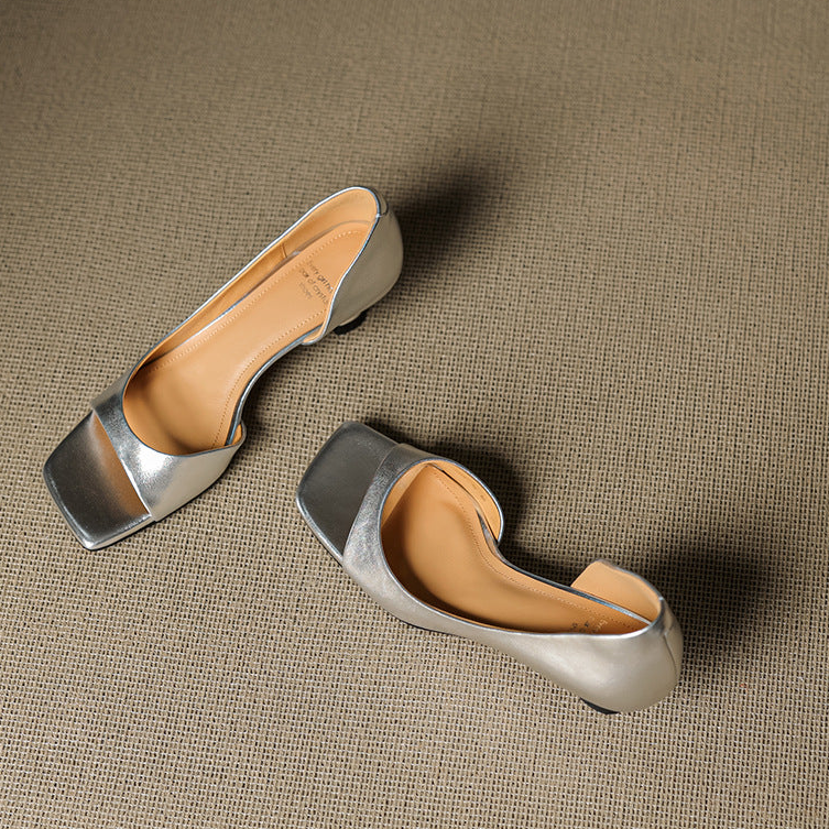 Odette Kitten Heel Pump