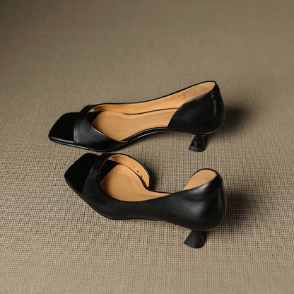 Odette Kitten Heel Pump