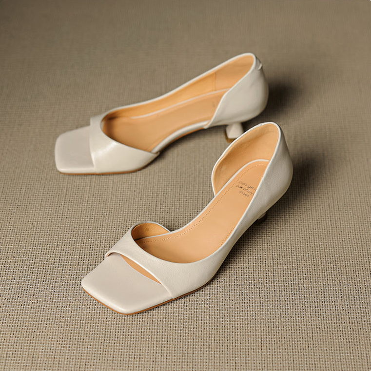 Odette Kitten Heel Pump