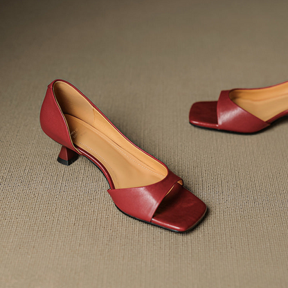 Odette Kitten Heel Pump