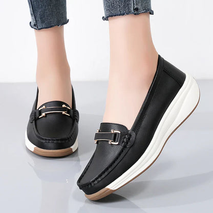 Amelie  Platform Leather Loafer