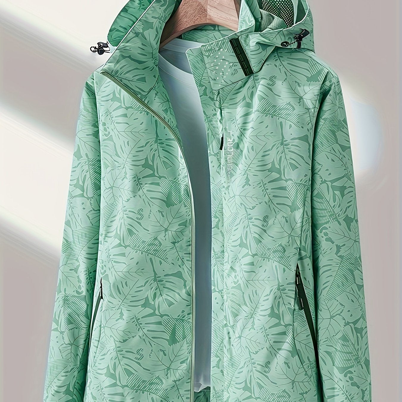 Lightweight Windproof Outdoor Jacket