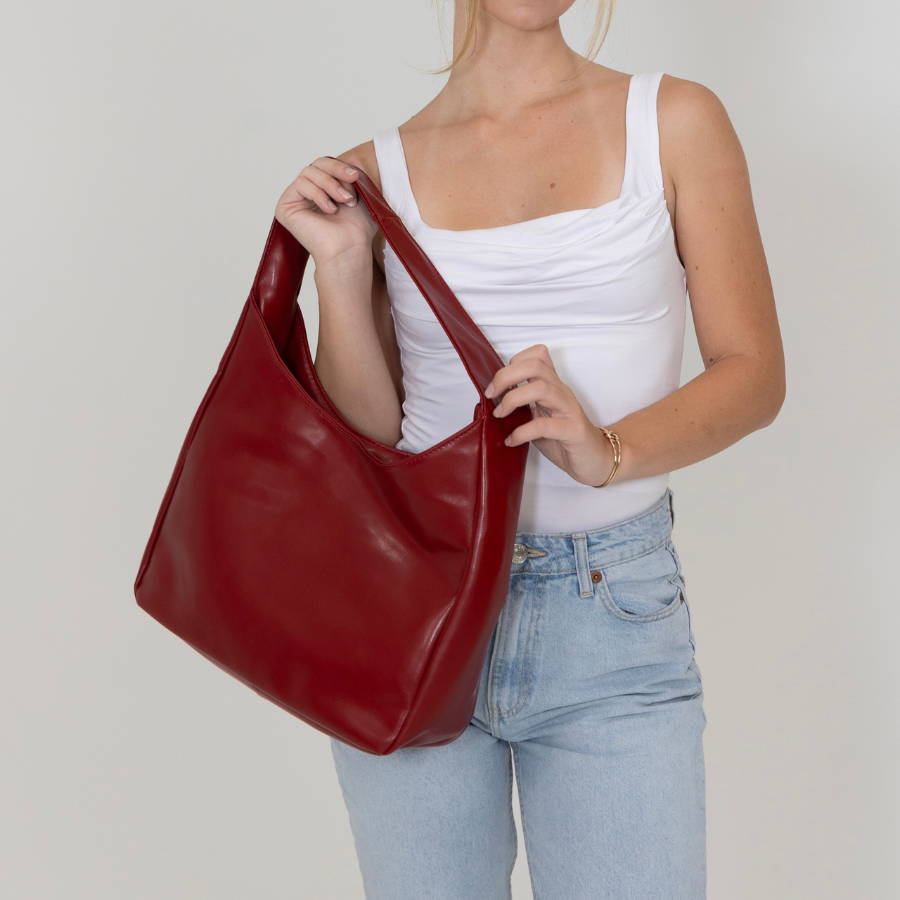 Lila Everyday Shoulder Bag